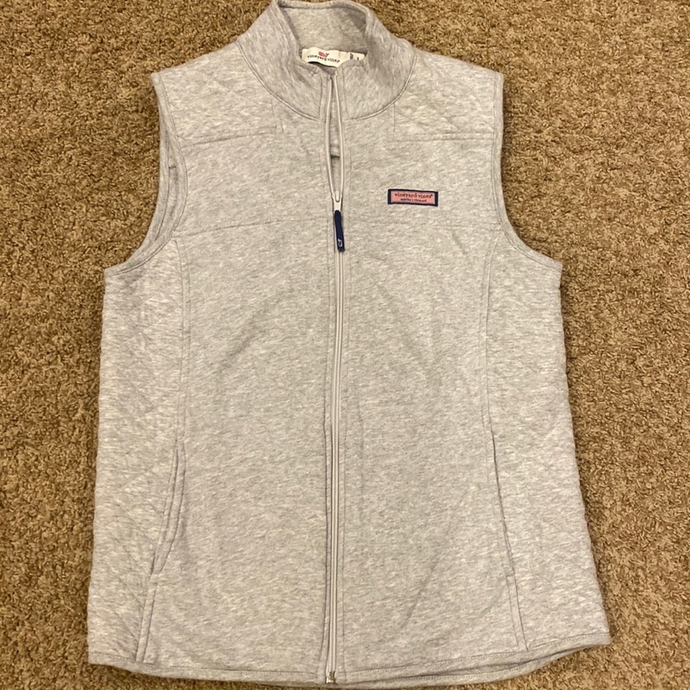 Women’s Grey Vineyard Vines Quilted Panel Vest, Size Small